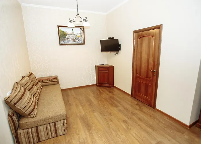 Apartment Near Museum