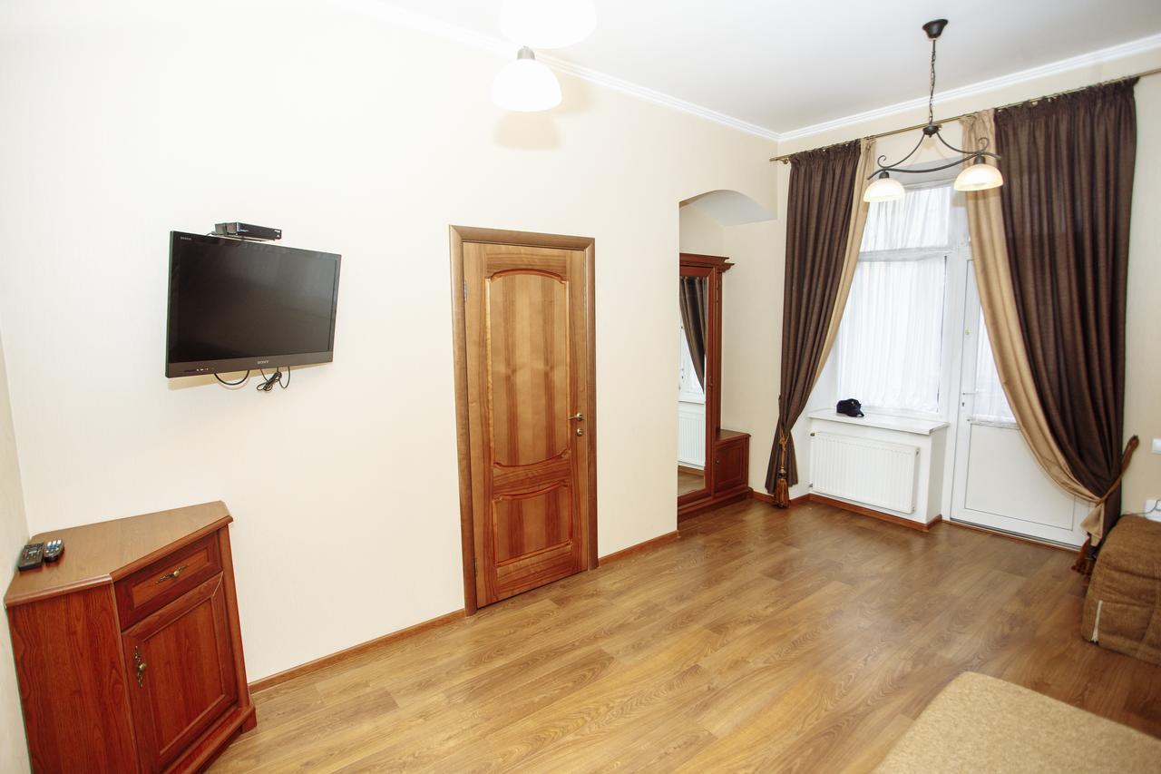 Apartment Near Museum *
